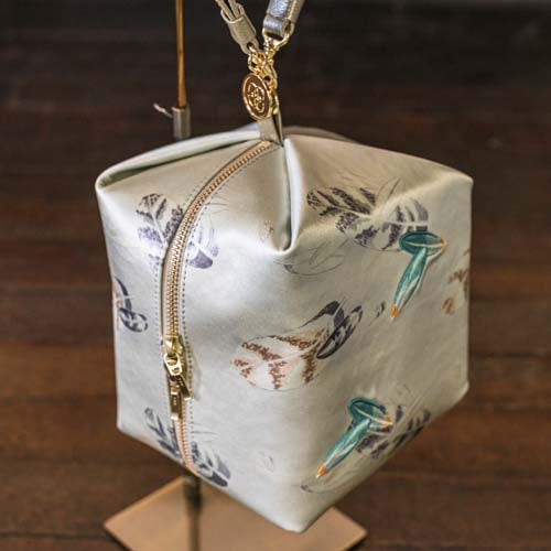 Embroidered Silk Handbag TEMARI - Hawk Feather