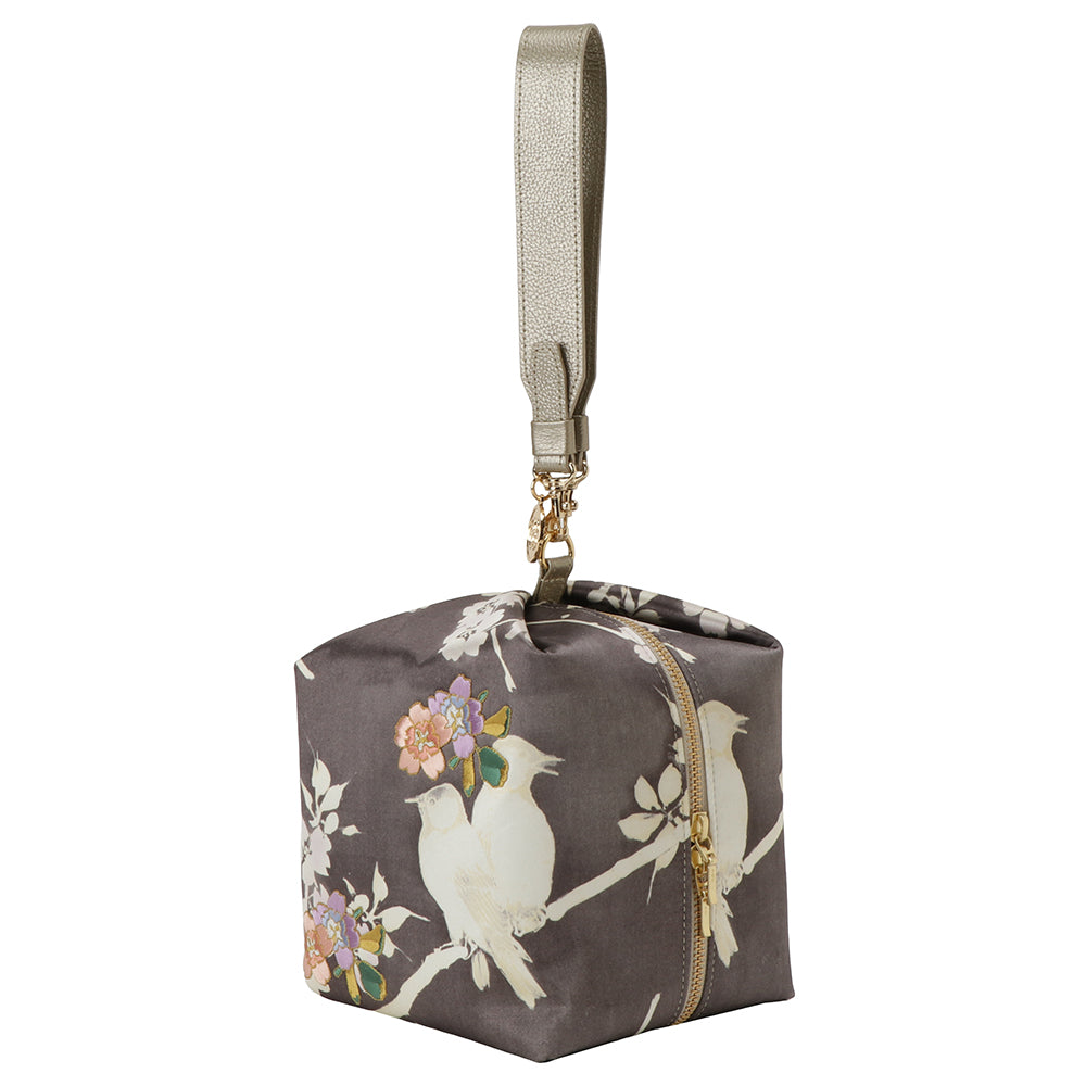 Embroidered Silk Handbag TEMARI Sakura